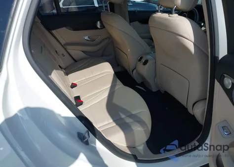 2017 Mercedes-Benz Glc 300 from USA, damaged, VIN WDC0G4JB9HV006052